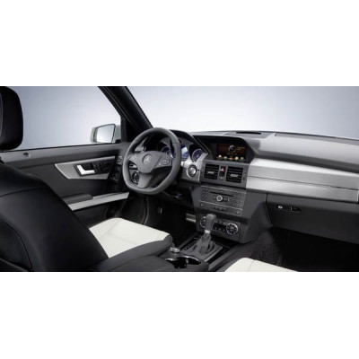 Штатна магнітола Mercedes GLK300 Штатна магнітола Mercedes GLK300