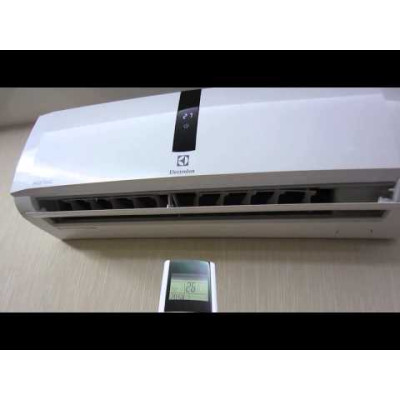 Кондиціонер Electrolux EACS-12HN/N3 Кондиціонер Electrolux EACS-12HN/N3