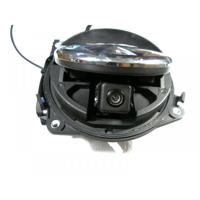 Камера заднего вида Baxster HQC-801 VW Golf 5-6 Камера заднего вида Baxster HQC-801 VW Golf 5-6