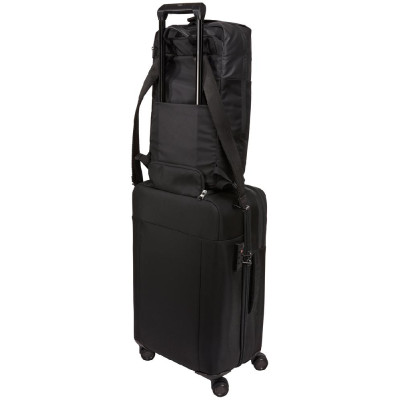 Рюкзак Thule Spira Backpack (Black) (TH 3203788) Рюкзак Thule Spira Backpack (Black) (TH 3203788)